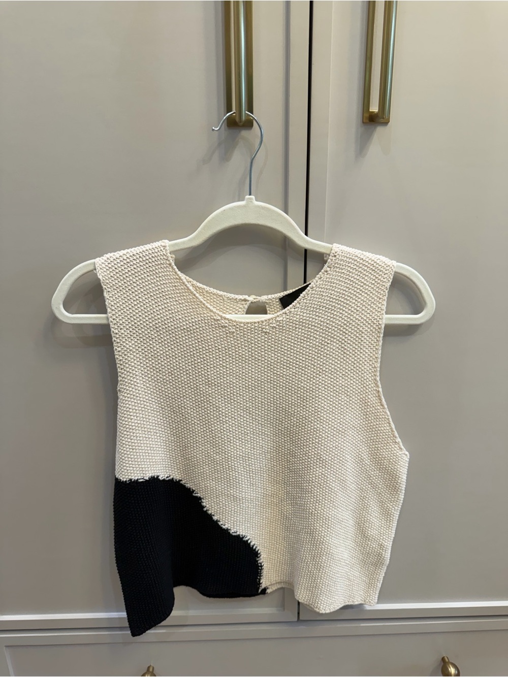 Zara Cream and Black Knit Sleeveless Top